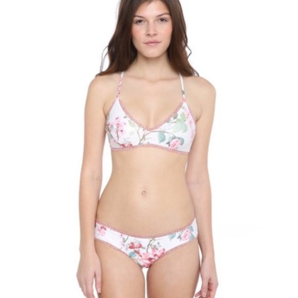 Isabella Rose bikini - Picture 3 of 6